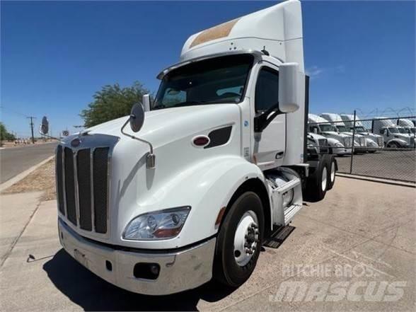 Peterbilt 579 Vetopöytäautot
