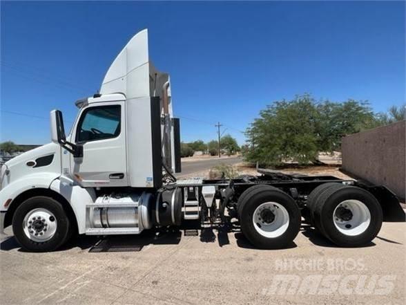Peterbilt 579 Vetopöytäautot