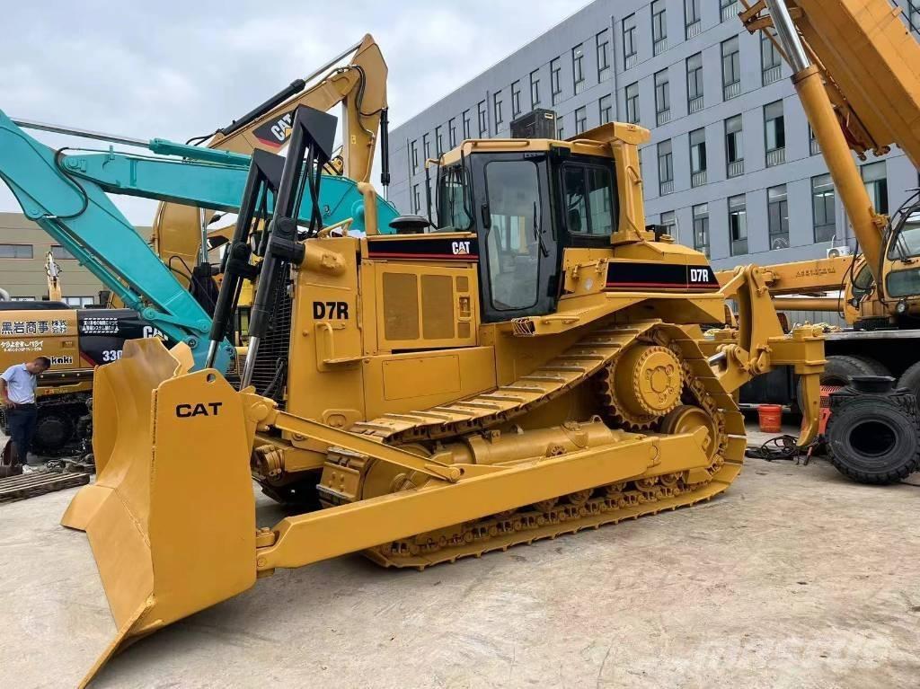 CAT D 7 R Telaketjupuskutraktorit