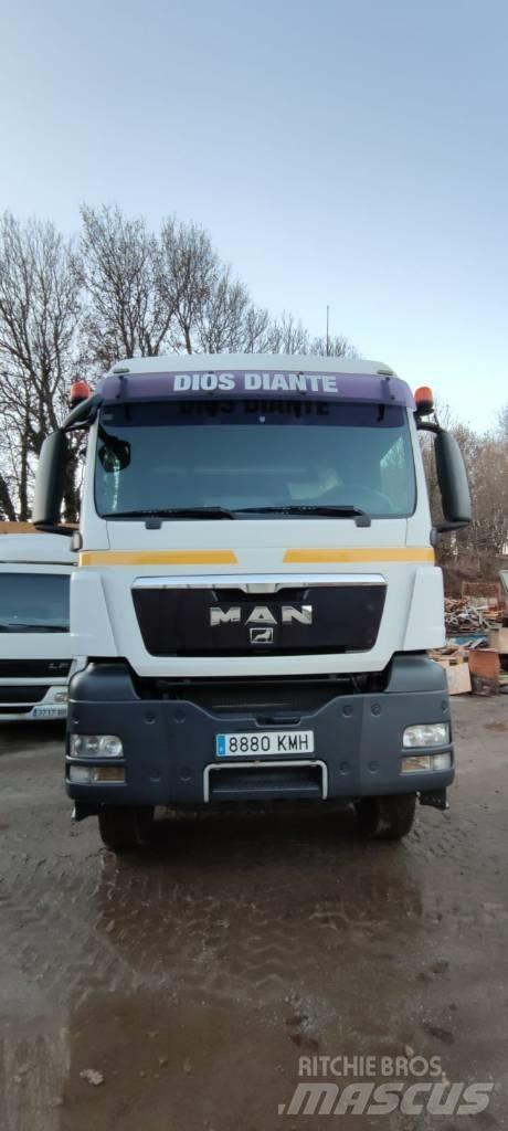 MAN TGS Vetopöytäautot