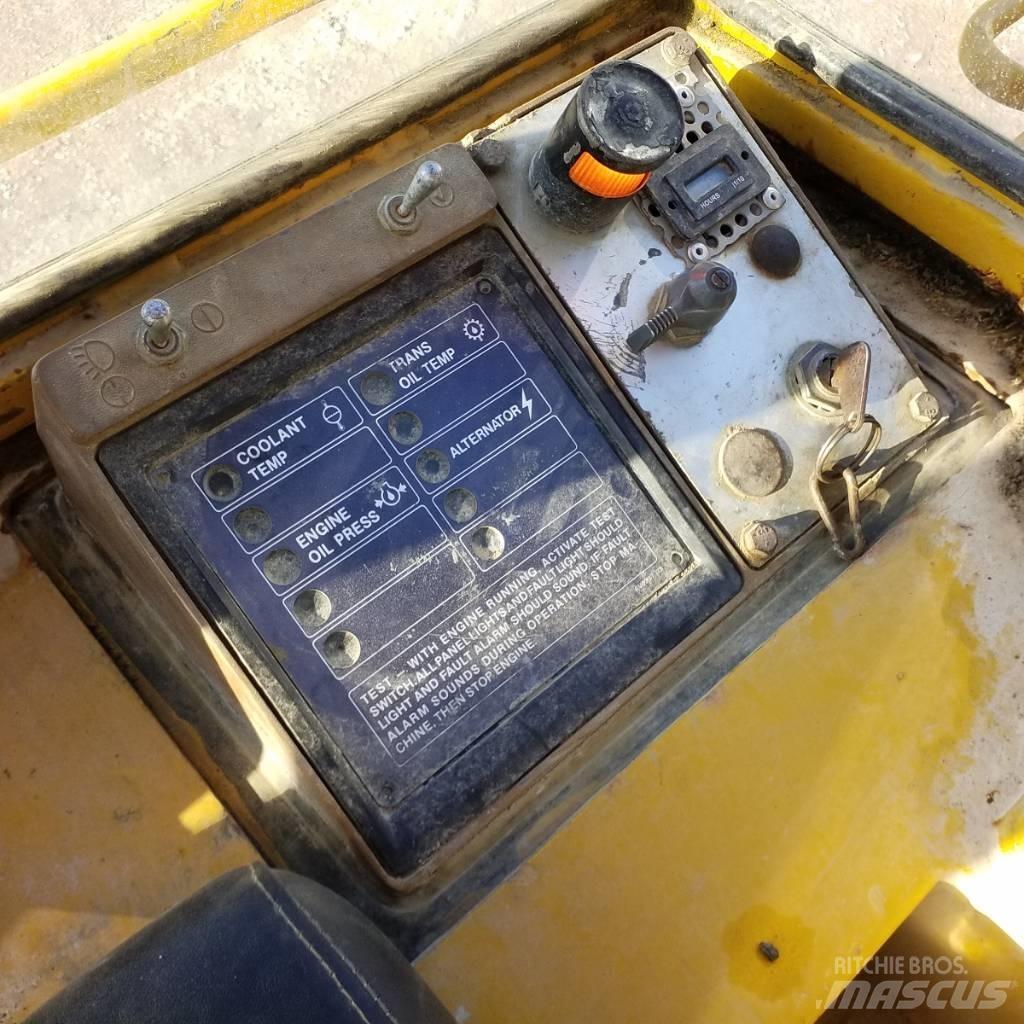 CAT 963 Telakuormaajat