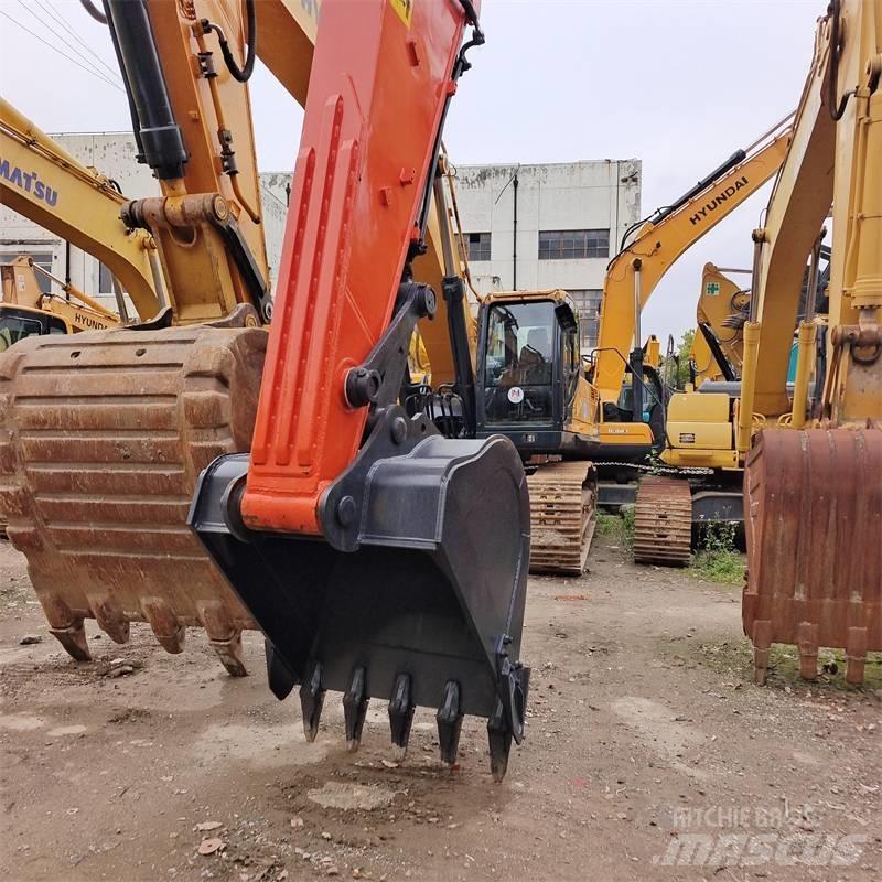 Doosan 225 LC Telakaivukoneet