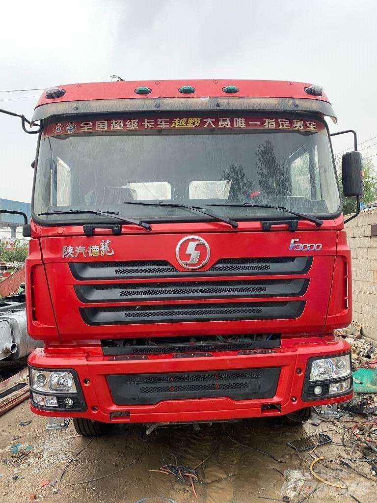 Shacman F3000 6X4 Vetopöytäautot