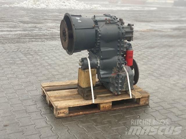Hitachi ZF 4WG-210 Vaihteisto
