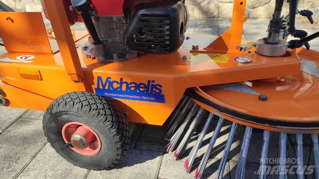 Michaelis KM 12 SV Lakaisukoneet