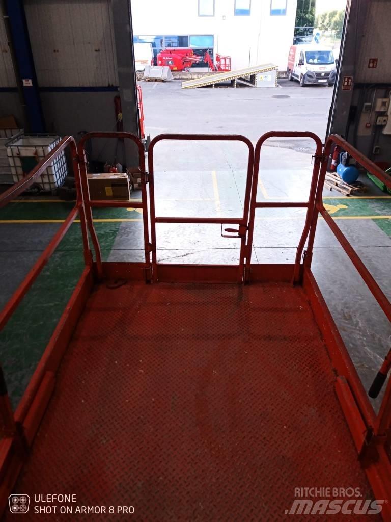 JLG 3369 LE Saksilavat