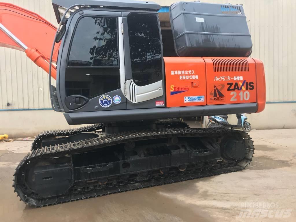 Hitachi ZX 210 Telakaivukoneet