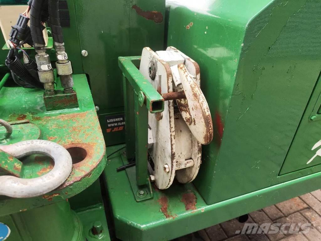Unic URW 706 CDE Tela-alustaiset nosturit