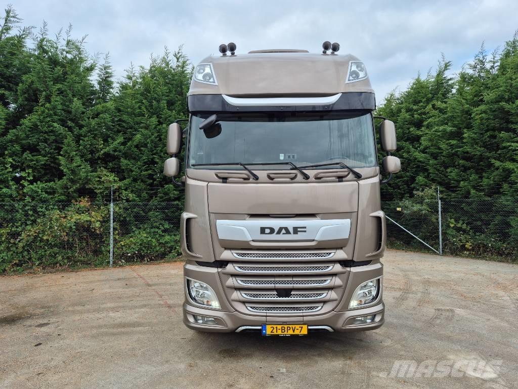 DAF XF 106.530 Vetopöytäautot
