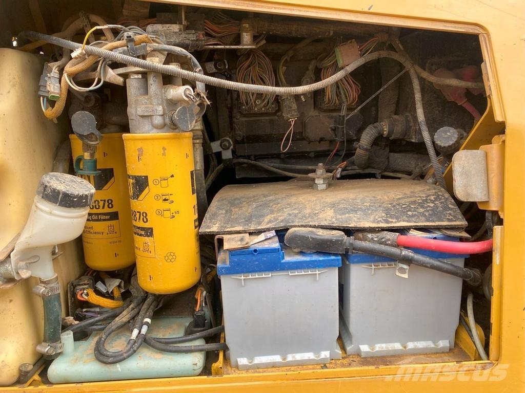 CAT D6 K LGP Telaketjupuskutraktorit