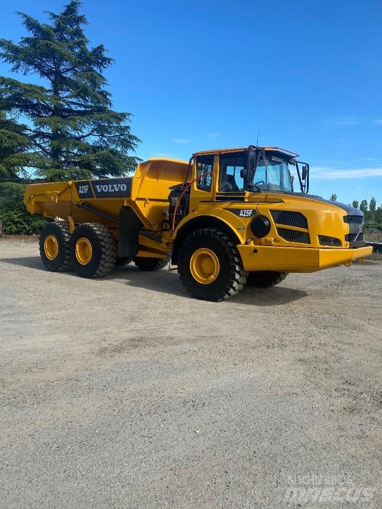 Volvo A 25 F Dumpperit