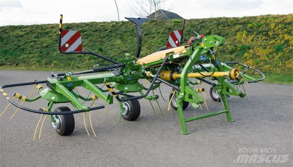Krone VENDRO 560 Pöyhimet ja haravat