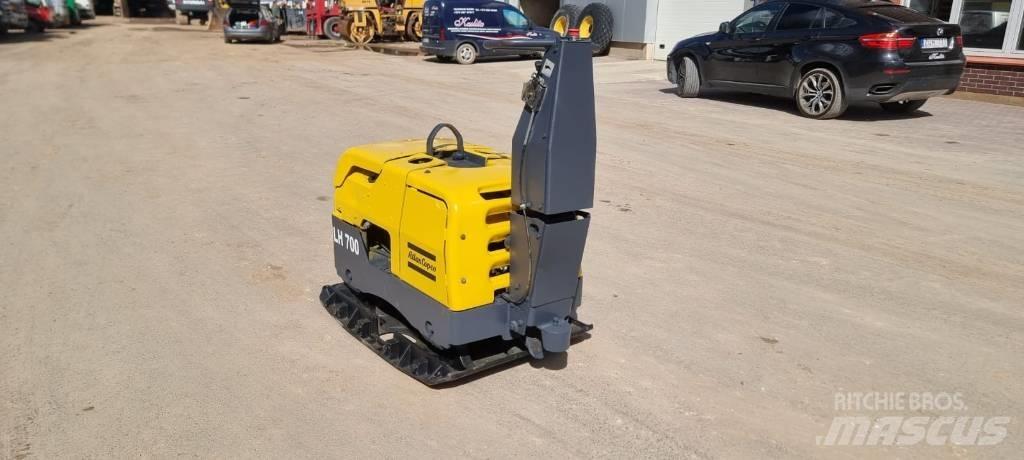 Atlas Copco LH 700 Tärylevyt