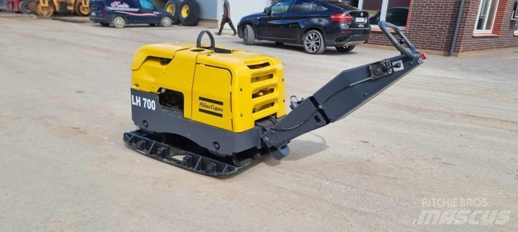 Atlas Copco LH 700 Tärylevyt