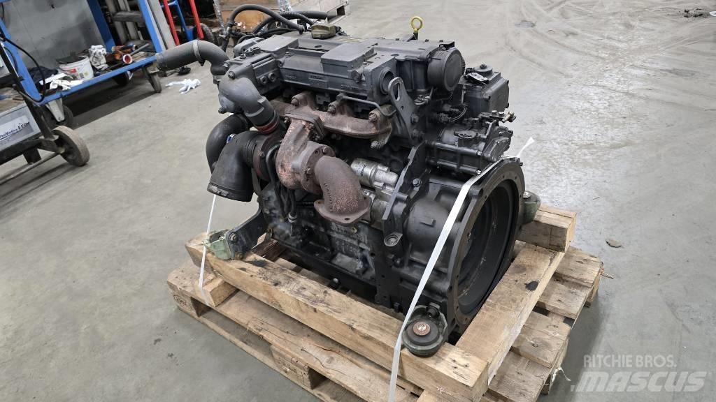 Deutz BF4M2012 Moottorit