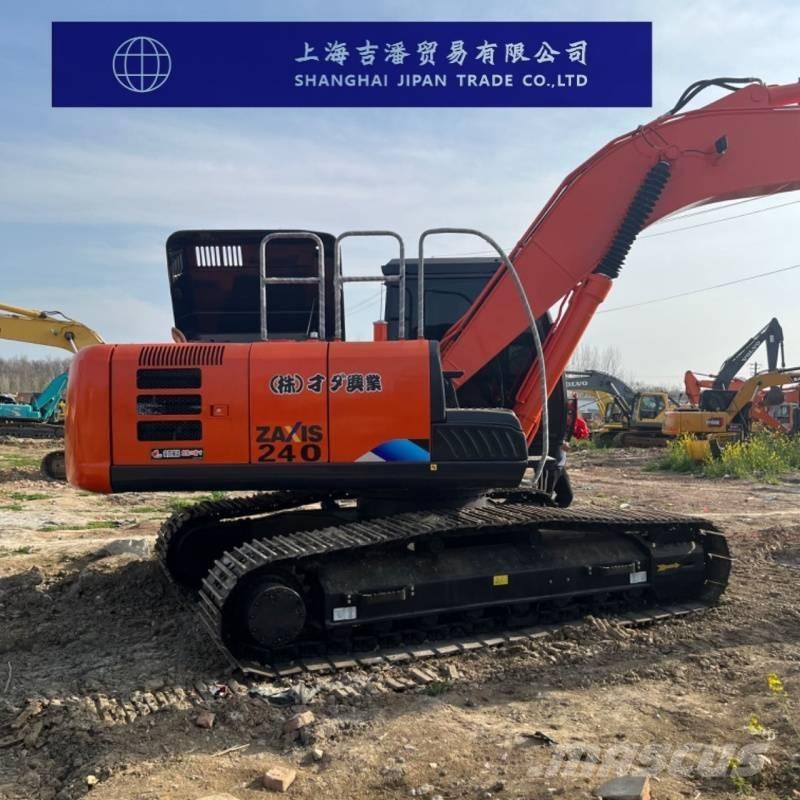 Hitachi ZX 240 Telakaivukoneet