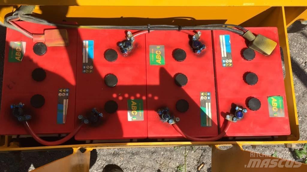 Haulotte Compact 10 Saksilavat