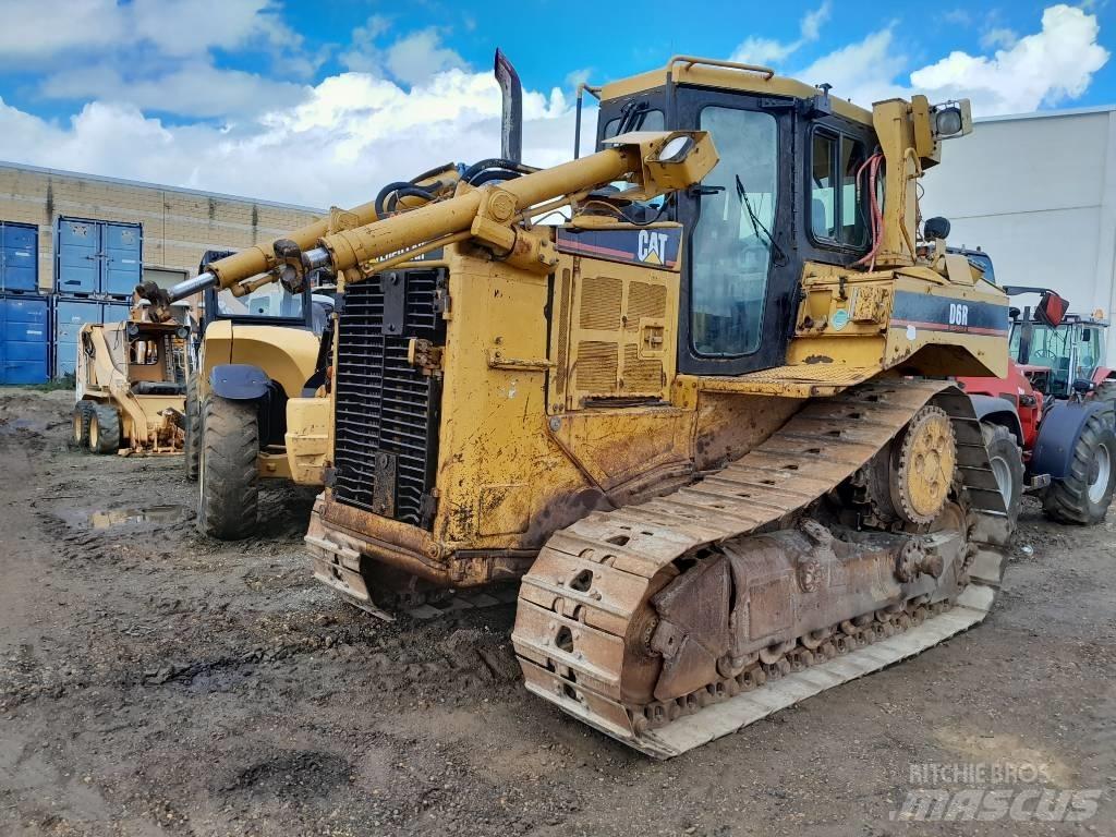 CAT D 6 R III Telaketjupuskutraktorit