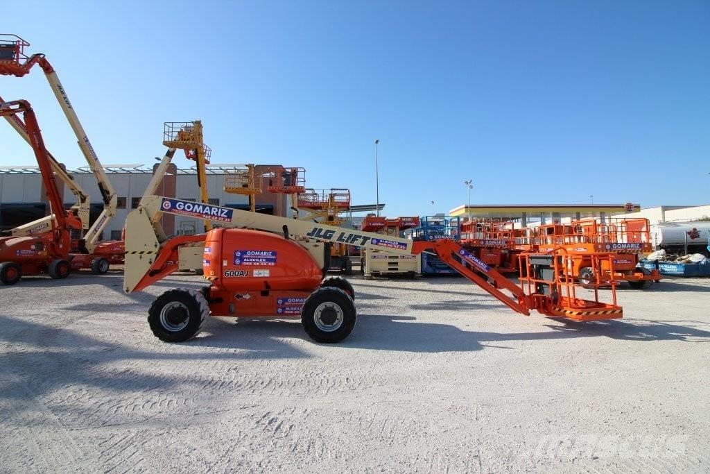 JLG 600 AJ Kuukulkijat