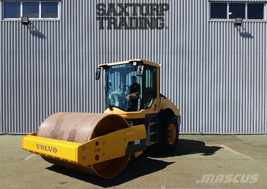 Volvo SD135, Vält Yksivalssijyrät