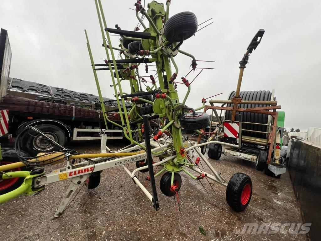 CLAAS Volto 1100 T Pöyhimet ja haravat