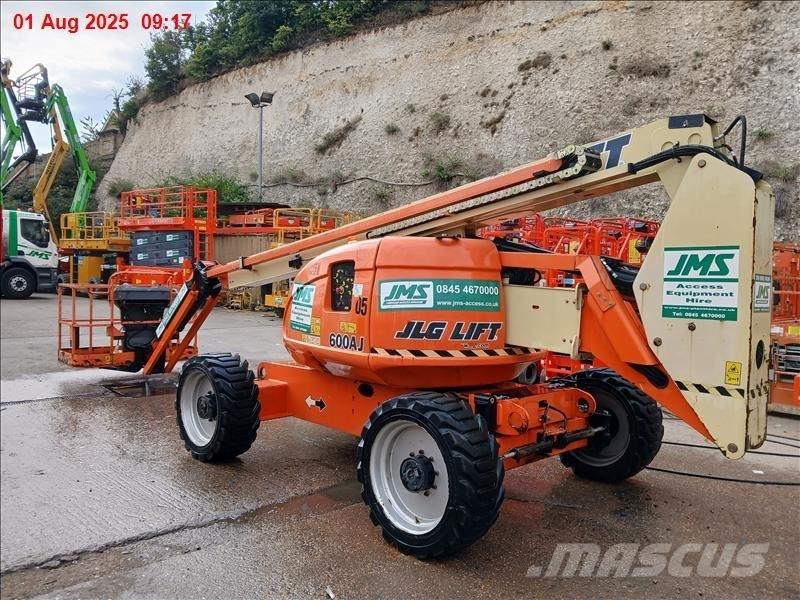 JLG 600 AJ Kuukulkijat