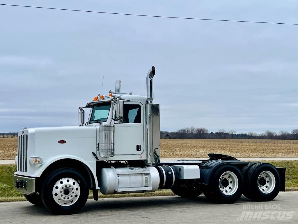 Peterbilt 389 Vetopöytäautot