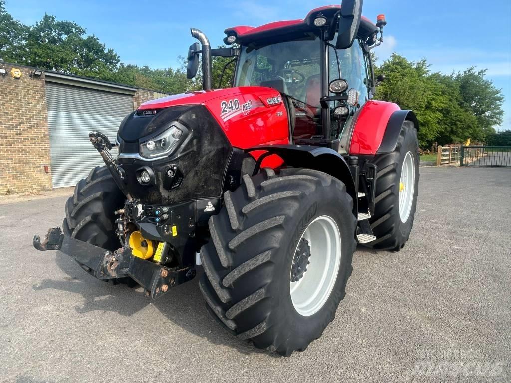 Case IH Puma 240 CVX Traktorit