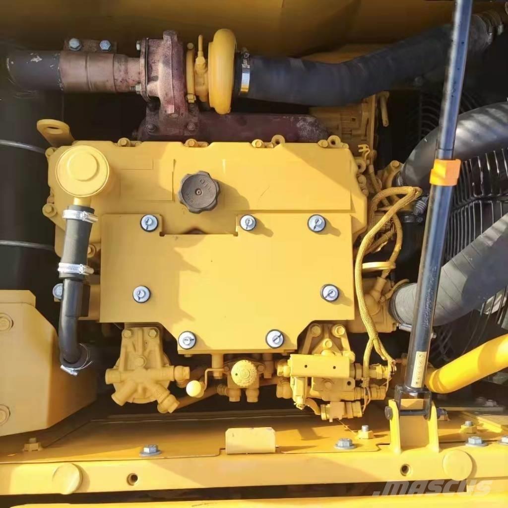 CAT 312 D Telakaivukoneet
