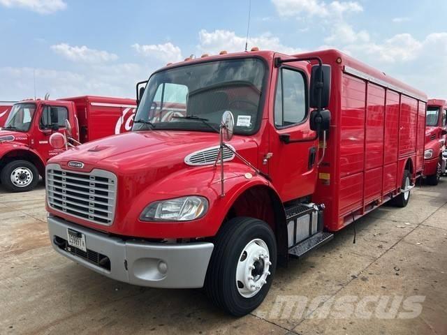 Freightliner M2 106 Juomien jakeluautot
