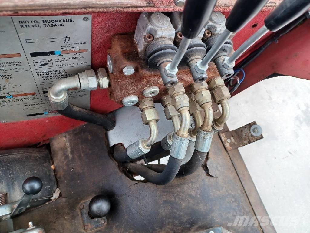 Massey Ferguson 265 Traktorit
