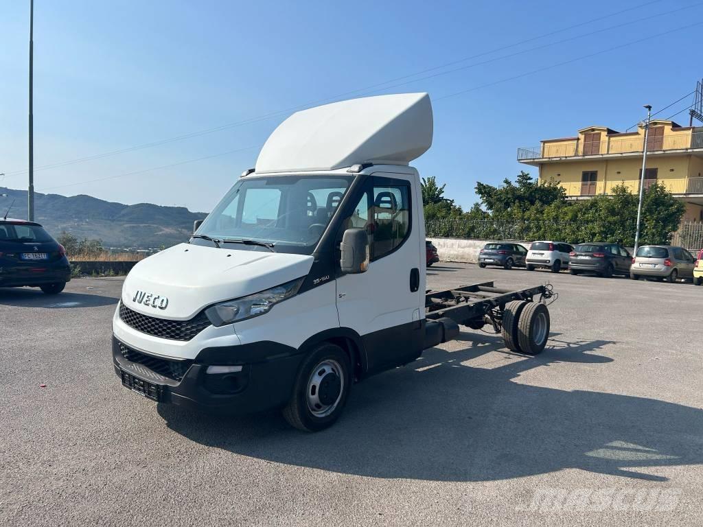 Iveco Daily 35-150 Autonkuljetusautot