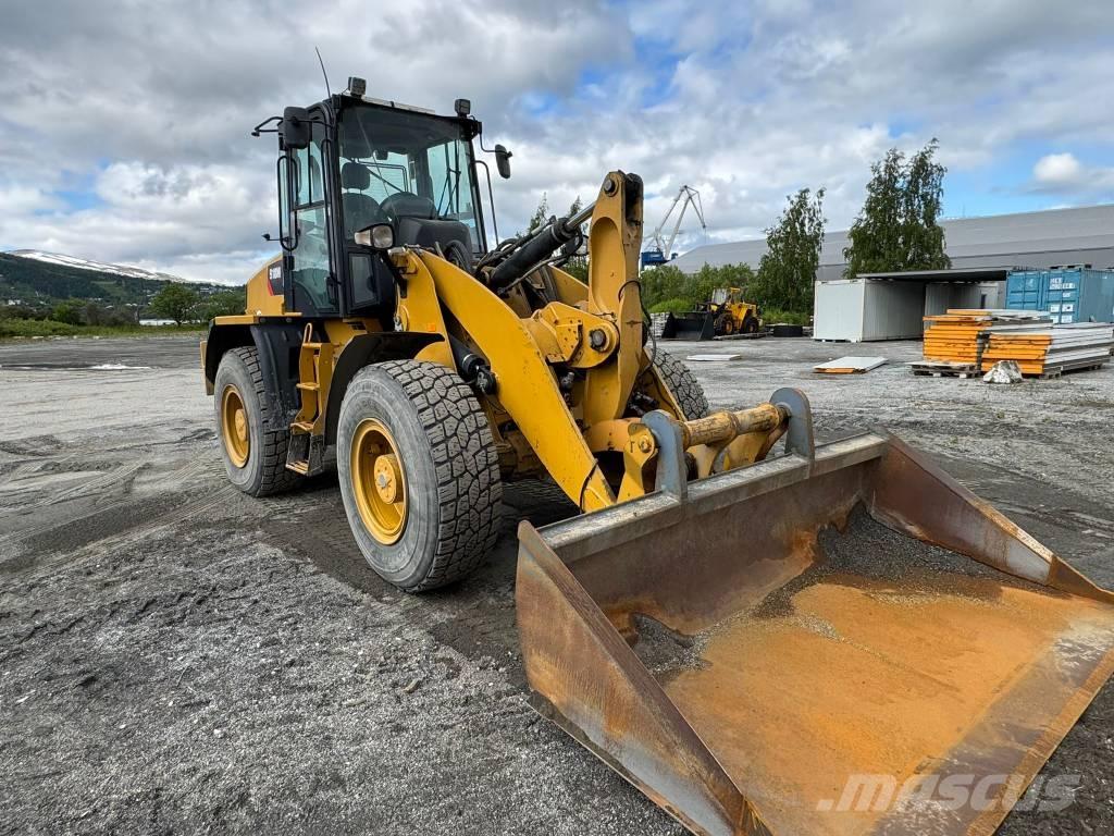 CAT 918 M Pyöräkuormaajat