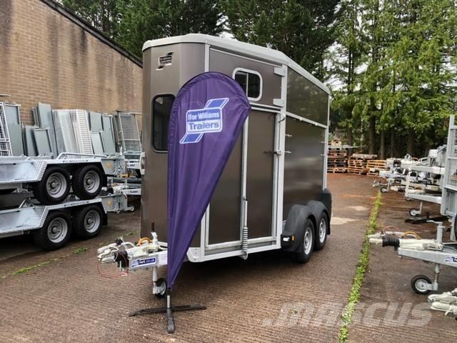 Ifor Williams HB 506 Eläinkuljetuspuoliperävaunut