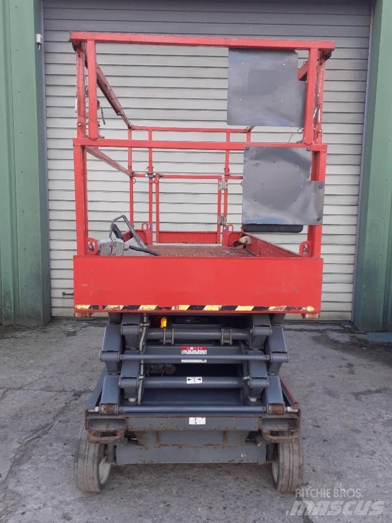 SkyJack SJ 4626 Saksilavat