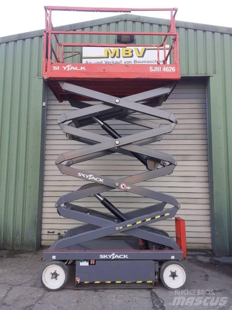 SkyJack SJ 4626 Saksilavat