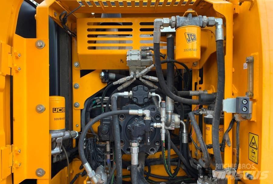 JCB JS 220 N LC Telakaivukoneet