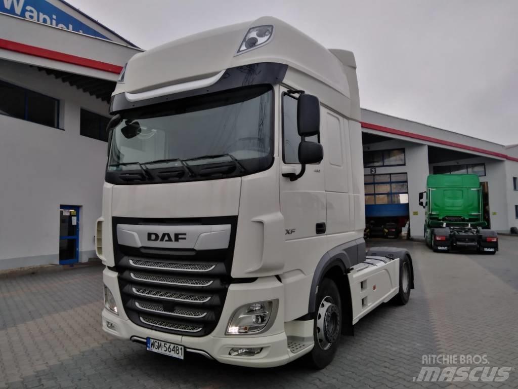 DAF FT480XF Vetopöytäautot