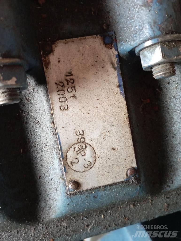  Spomasz DR125T Kompressorit