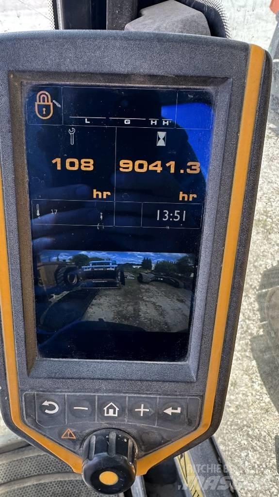 JCB 220 LC Telakaivukoneet
