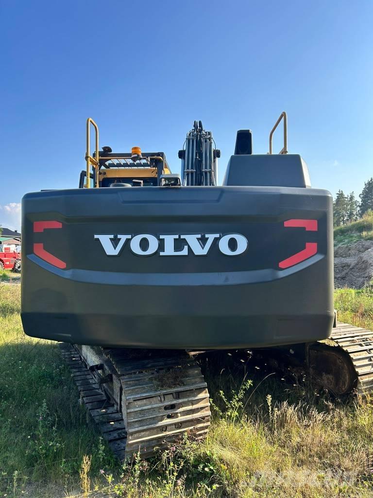 Volvo EC 220 E Telakaivukoneet