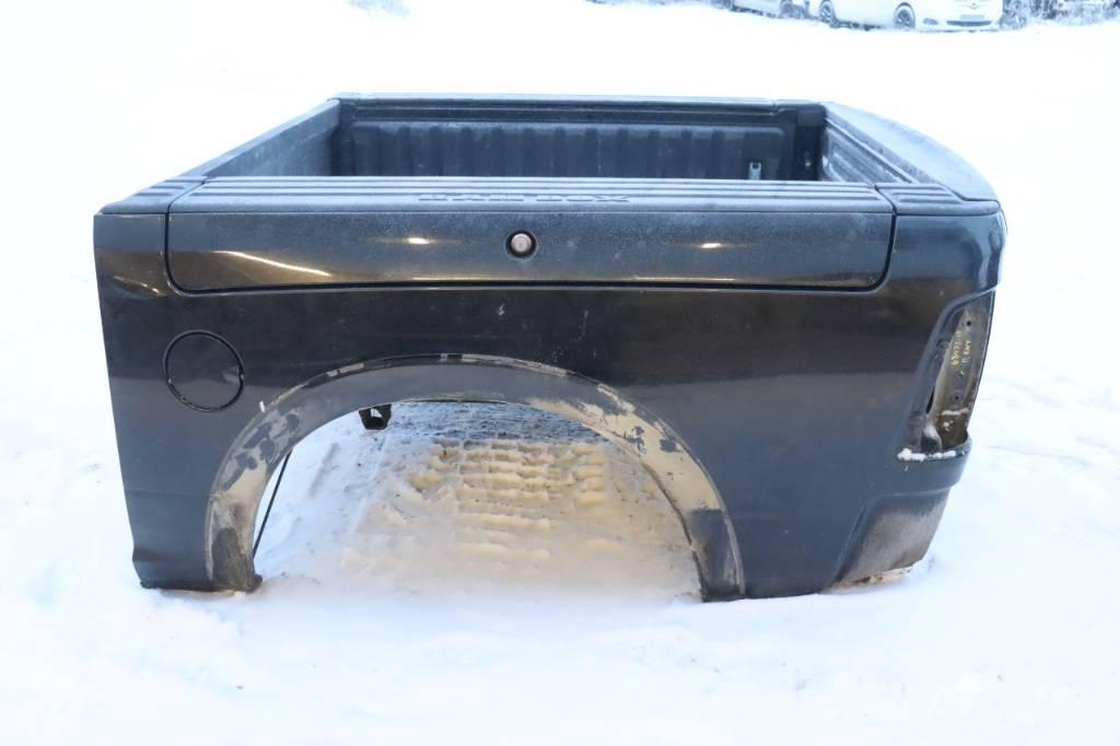 Dodge Ram Ohjaamot ja sisustat