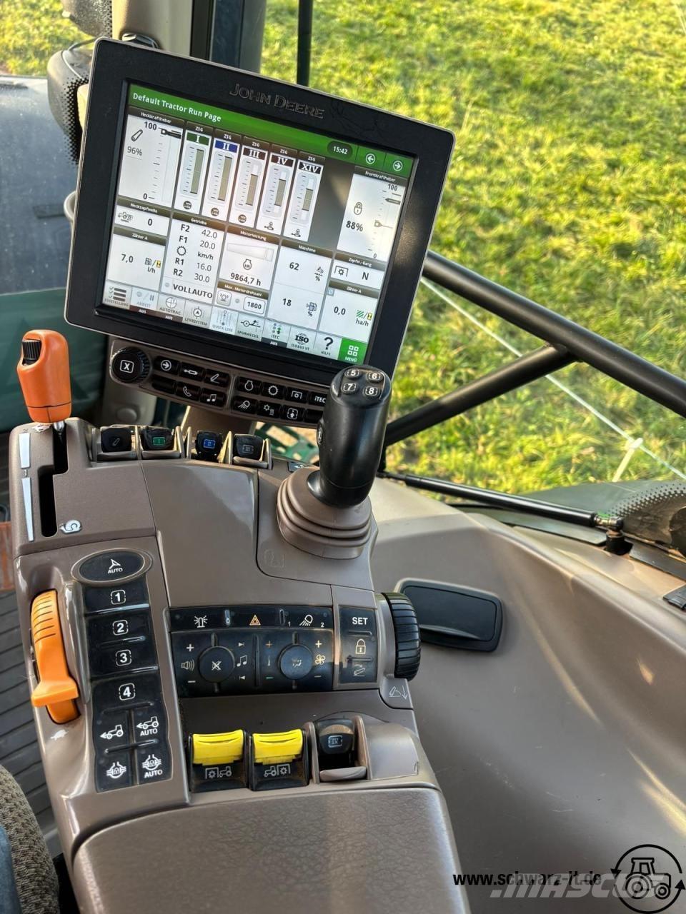 John Deere 6195R Traktorit