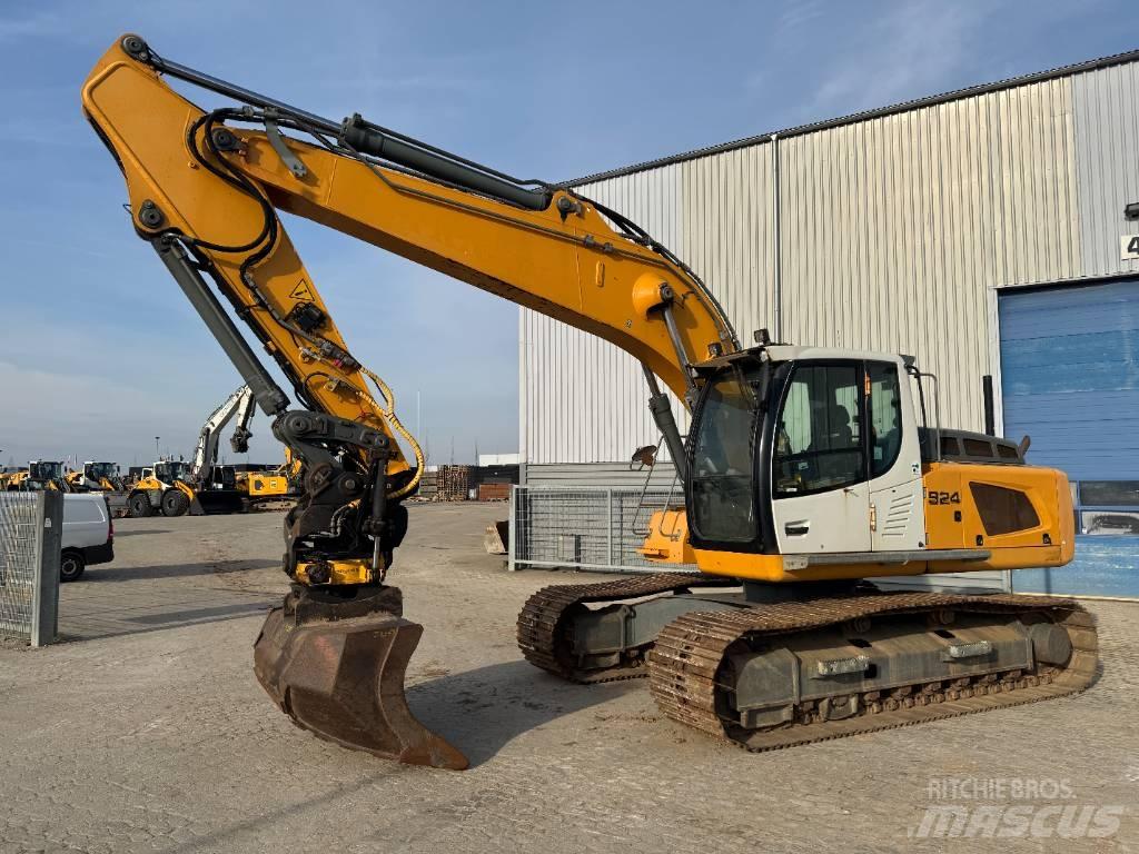 Liebherr R 924 Telakaivukoneet