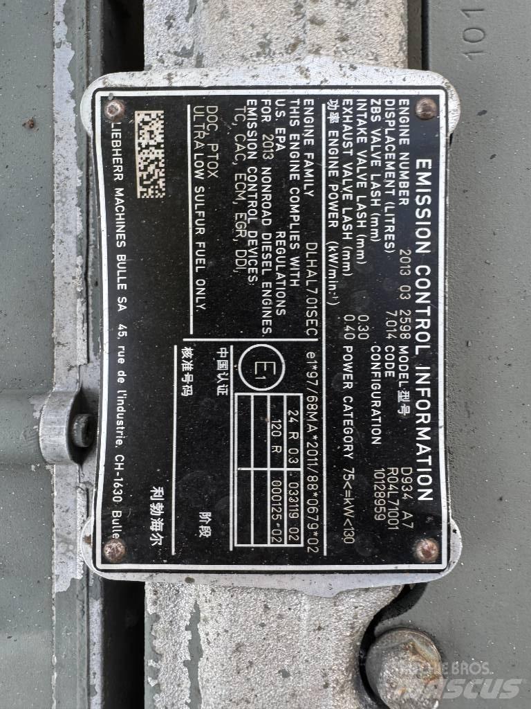 Liebherr R 924 Telakaivukoneet