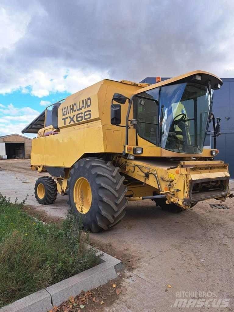 New Holland TX 66 Leikkuupuimurit