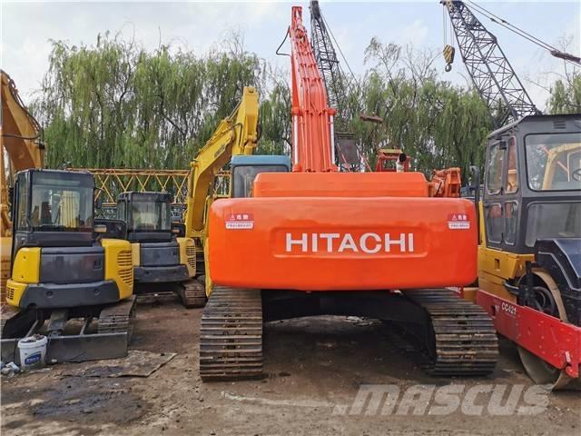 Hitachi EX220LC Telakaivukoneet