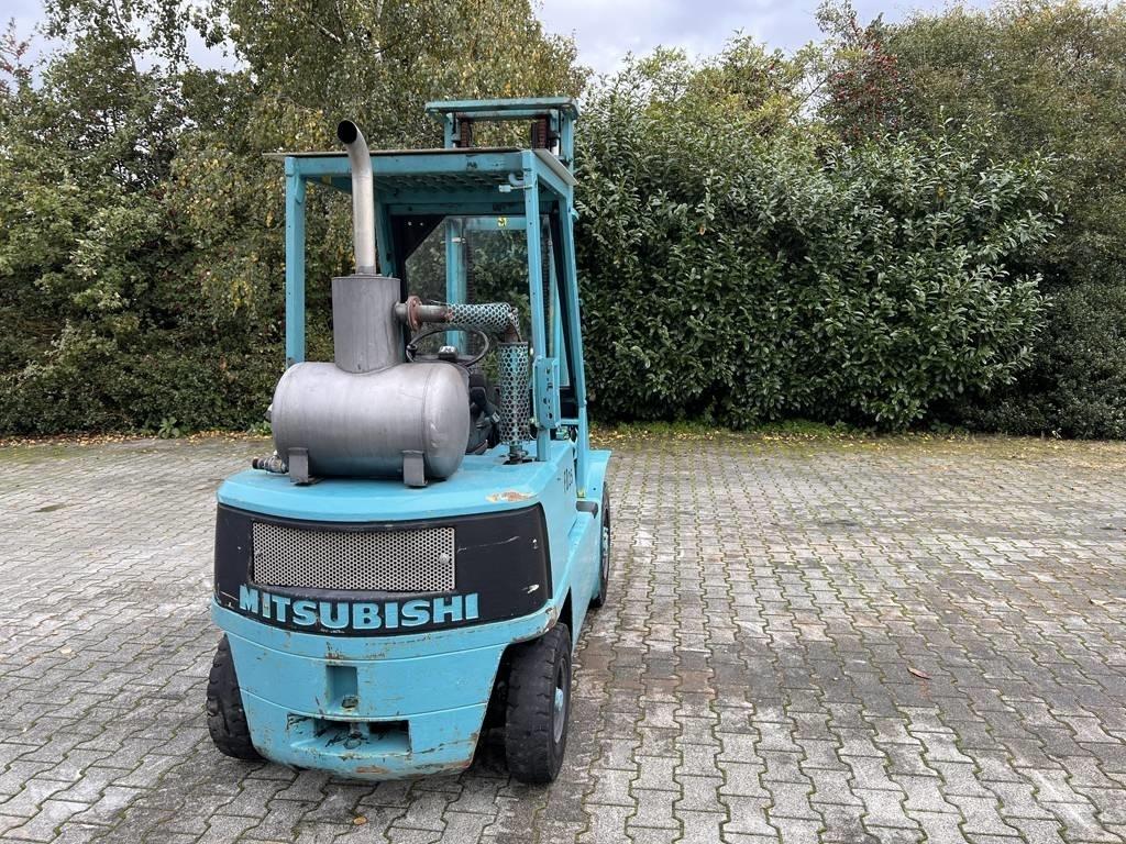 Mitsubishi FD25T Dieseltrukit