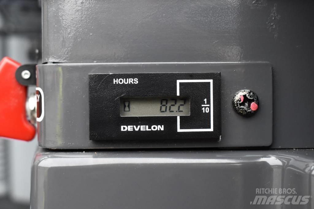 Develon DX27Z-7 Minikaivukoneet < 7t