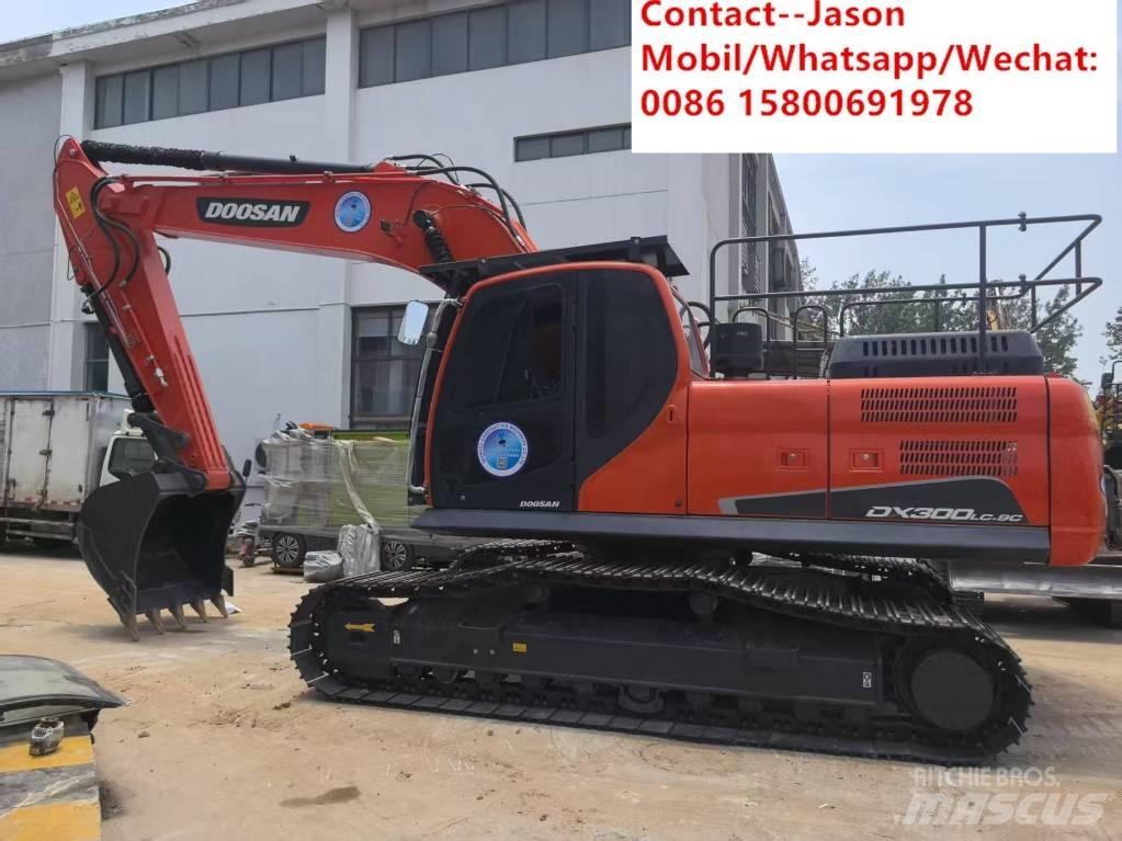 Doosan DX 300 LCA Telakaivukoneet
